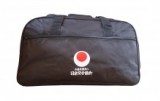 Sportovní taška JKA Special, zaváděcí cena 1800 Kč.