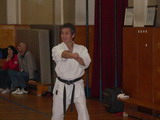 V pozadí strakonický sensei Roman Kohoutek