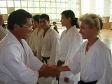 Pan Ishiki gratuluje k 1. kyu goju ryu