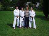 Sensei Jiří Fuchs ( + 2011 ) se svými nejbližšími žáky. Sensei Jiří Fuchs ( + 2011 ) se svými nejbližšími žáky.
